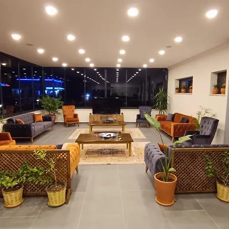 Tanrise House Ξενοδοχείο με διαμερίσματα 4*