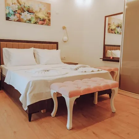 Ξενοδοχείο με διαμερίσματα Tanrise House