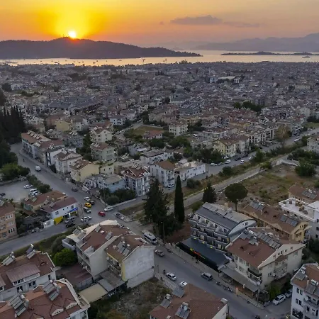 Tanrise House 4* Φετιγιέ