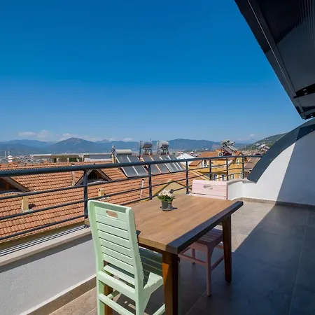 Ξενοδοχείο με διαμερίσματα Tanrise House