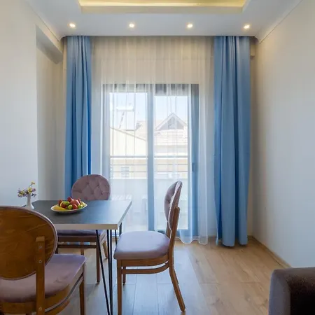 Aparthotel Tanrise 5*