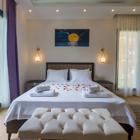 Aparthotel Tanrise House