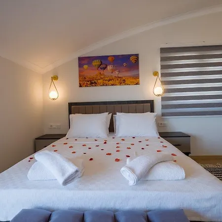 Lägenhetshotell Tanrise House Fethiye