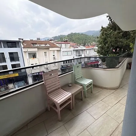 Tanrise House Aparthotel 4*